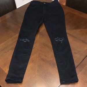 SO Black super High-Rise Ultimate jegging. Juniors size 3.